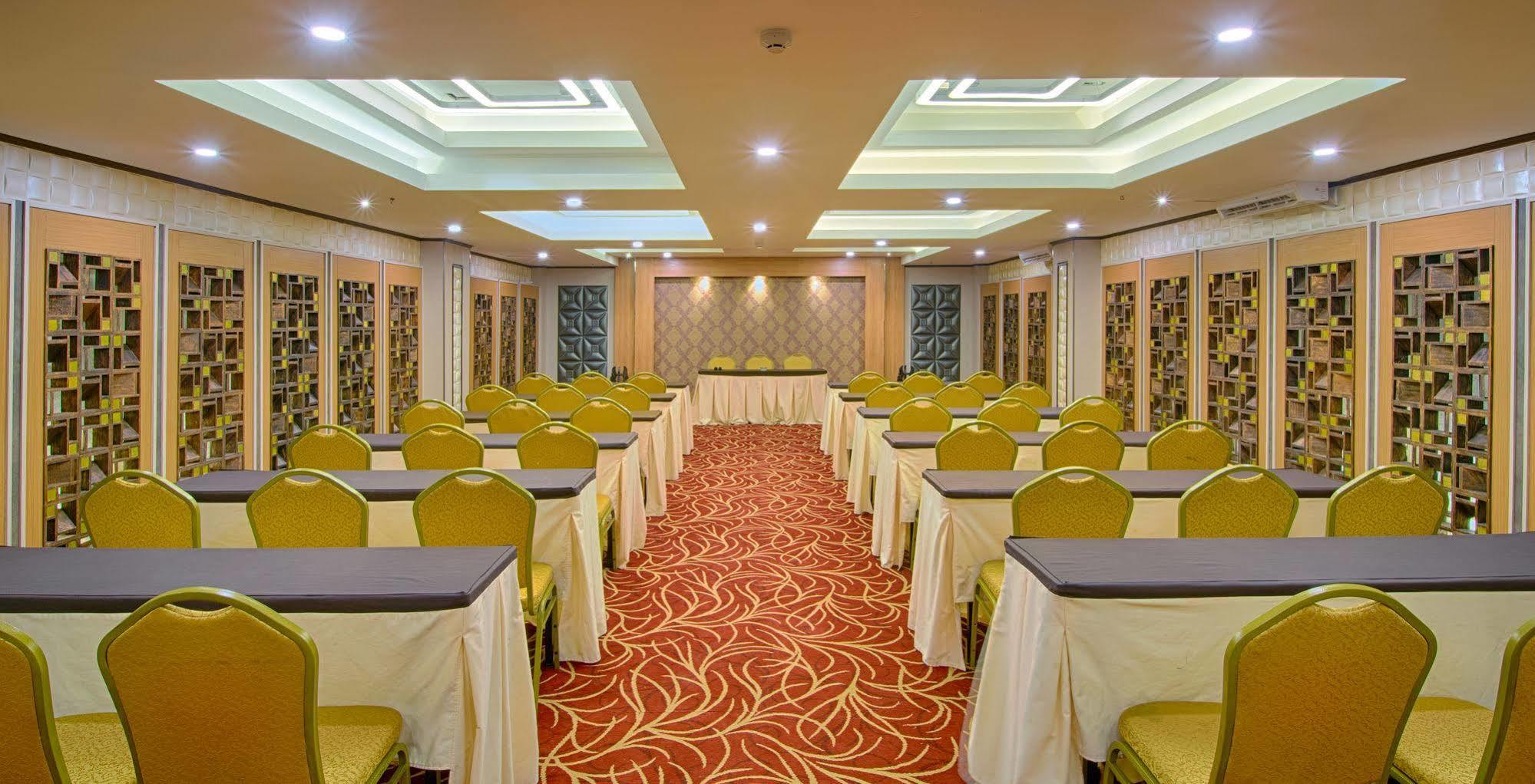 Noormans Hotel